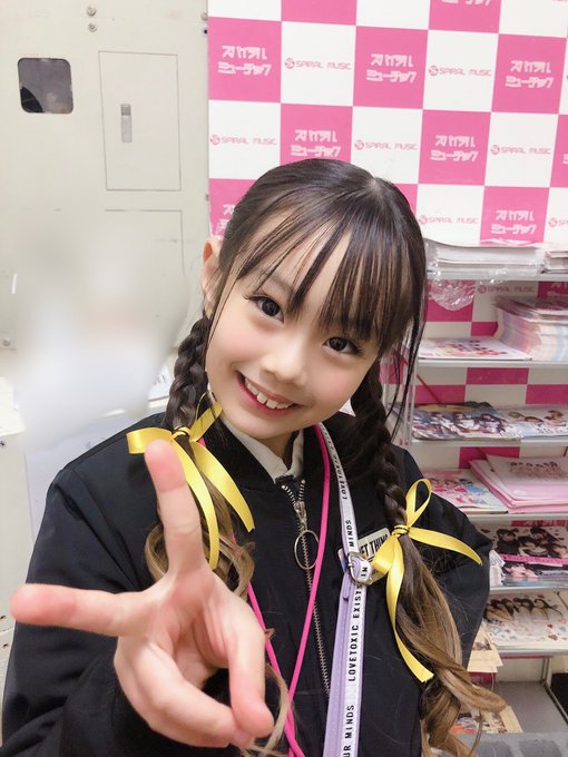 Twitterのコスプレ画像9