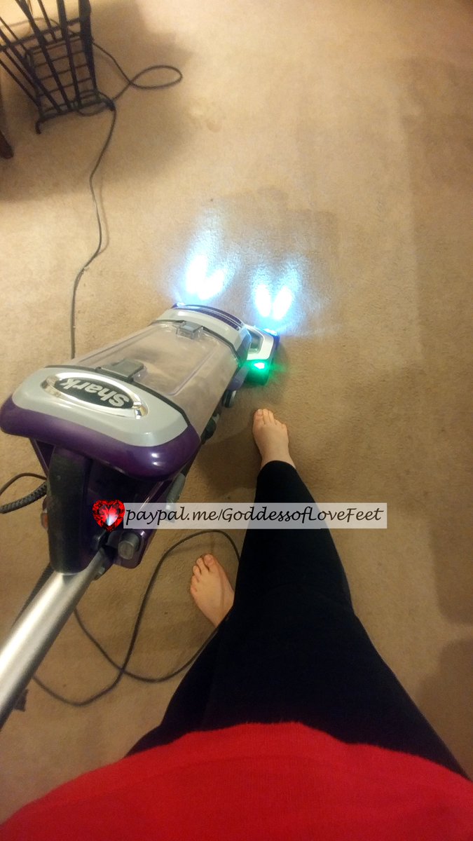 GoddessofLoveF1's tweet photo. Keeping it clean, y'all #BBWfeet #fatfeet #feet #feetlover #feetpics4sale #feetpicsforsale #feetworship #footfetish #footfetishnation #footporn #footworship #Isellcontent #paypal #Prehensiletoes #sellingfeetpics #sellingcontent #sexyfeet #cleanfeet https://t.co/zOPmBH3BWz