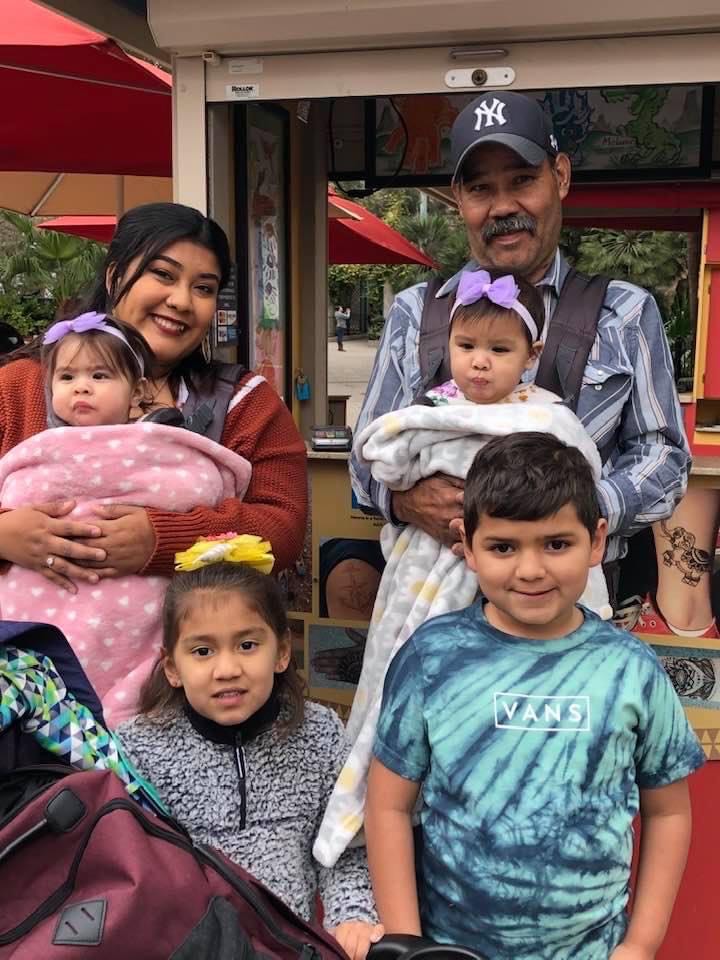 AlejandraG_TV's tweet photo. 🙏🙏🙏 PRAYERS NEEDED 🙏🙏🙏
"He was an awesome husband, dad, grandpa, uncle and brother-in-law."
Victor Gonzales is on a ventilator fighting for his life after he tested positive for #COVID19. https://t.co/gCuEsldaCX