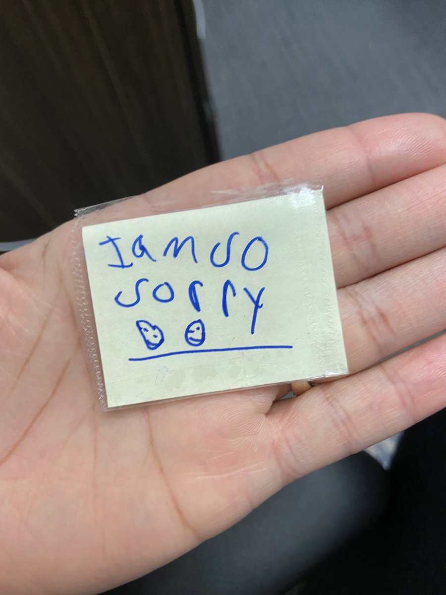 Wideman1st's tweet photo. Not an easy job, but definitely a rewarding one! 🤣❤️❤️❤️ The “laminated” note is definitely our fave. #3rdgradeapologies #elemAPnetwork #elementaryAP https://t.co/TXo7rMmaJF
