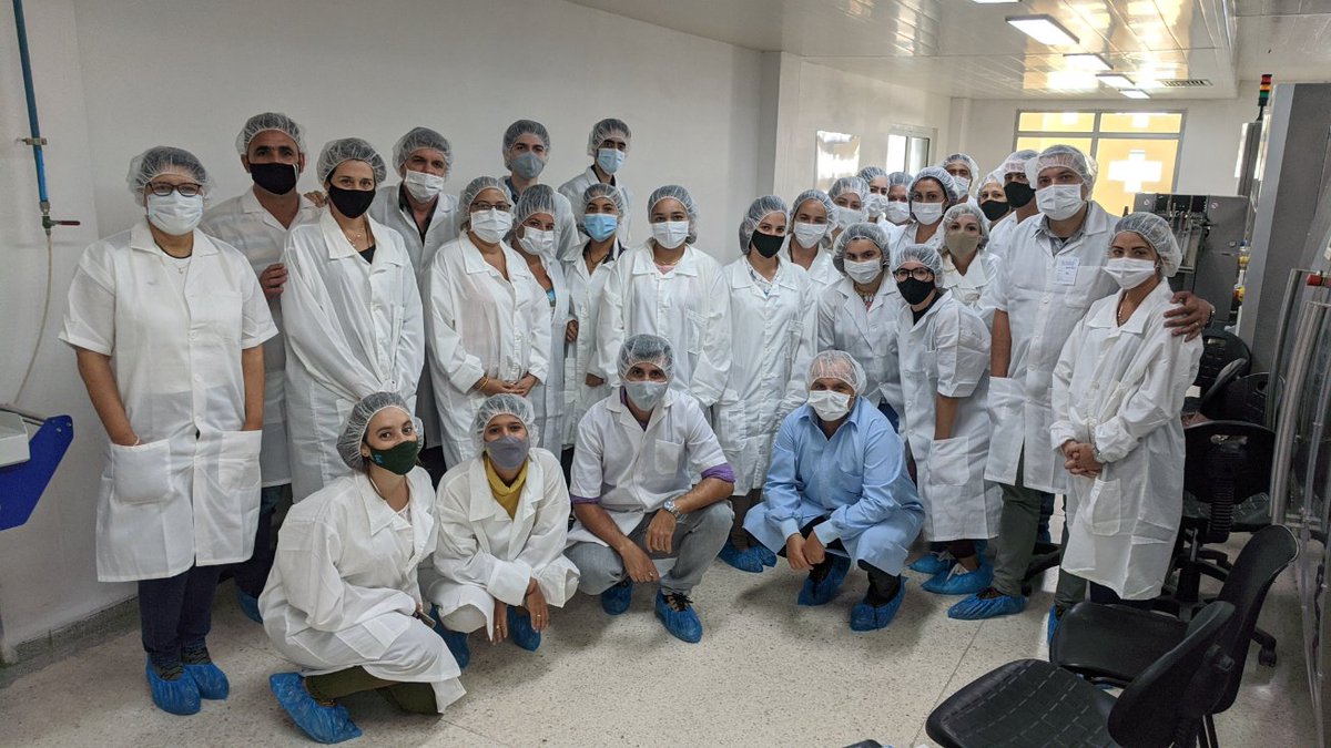 Hoy culminamos un curso de #logistica en <a href="/BIOCENCU/">BIOCEN</a> ,más que un curso,un gran intercambio de cómo la industria en Cuba puede ser competitiva a nivel global en este tema.Juntos, Universidad y Empresa,podemos dar un salto en conocimiento y en aplicación de la ciencia en la práctica.