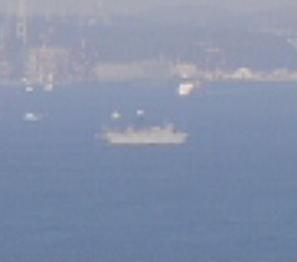WarshipCam's tweet photo. USNS Loyal (T-AGOS-22) Victorious-class ocean surveillance vessel coming into Yokohama, Japan - December 23, 2020 #loyal #tagos22 https://t.co/cEP3iXUMt8
