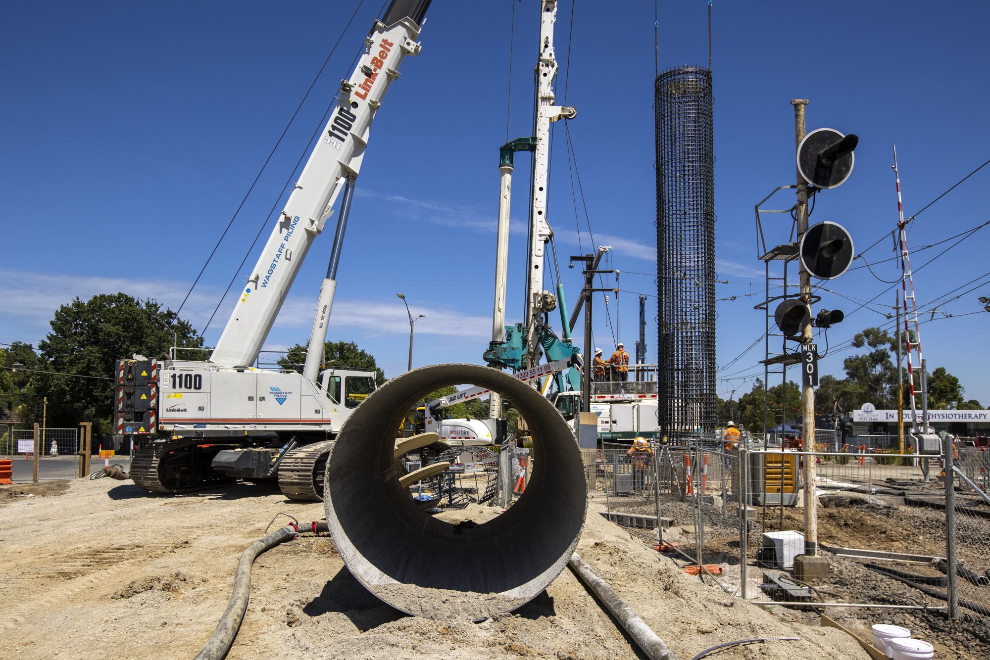 Level Crossing Removal Project We Ve Been Working Night And Day To Dig The Foundations For The New Rail Bridges Over Manchester Road And Maroondah Highway The Manchester Road And
