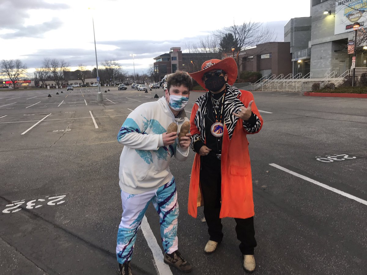 BSUPimp's tweet photo. At the #idahoPotatoBowl met up with the #DancingPotatoBowlGuy
Idaho Potato Bowl dancing guy #JimAllen https://t.co/E6rJGrcX8T