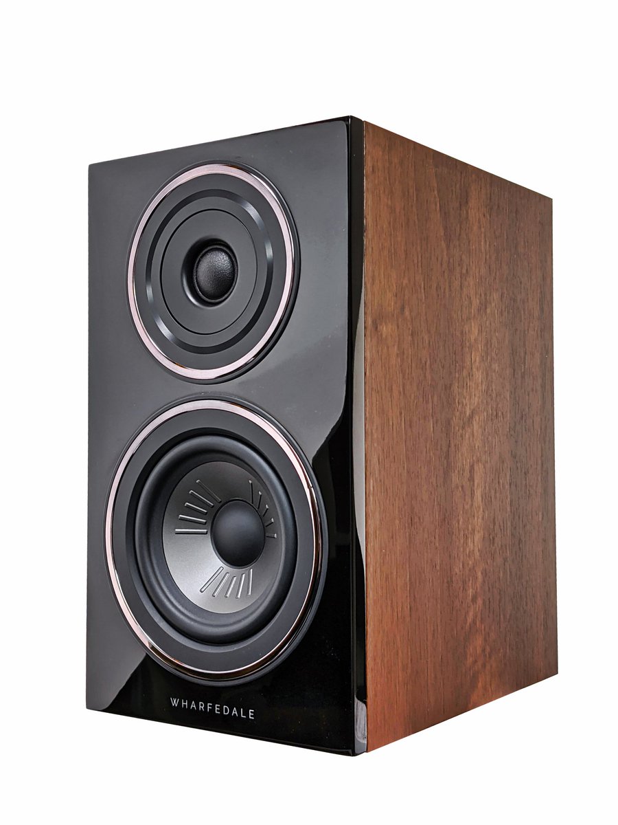 realjoentell's tweet photo. Taken with my smartphone. It's all about lighting! #pixel4a5g
If you haven't sent my review of the @wharfedalehifi Diamond 12.1, a link to my channel is in my bio. One of my favorite speakers of 2020. #productphotography #DAILYHIFI #hifi
#homeaudio #hometheater #shotonpixel https://t.co/HgA3Ojs6vT