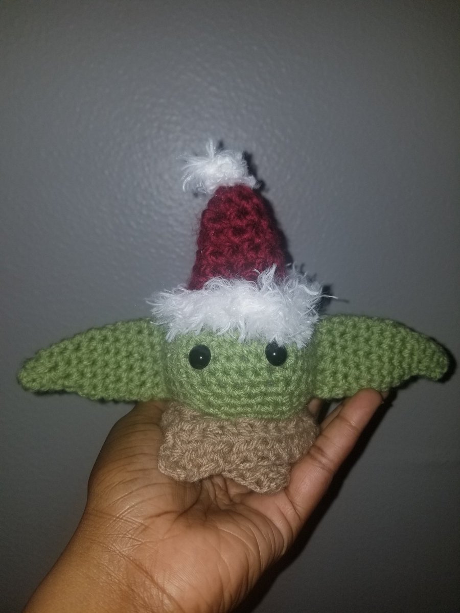 Room_705_4ever's tweet photo. Christmas Break - Day #2: crocheting Christmas tree ornaments! #DIY #BabyYoda https://t.co/6ozobeT1xF