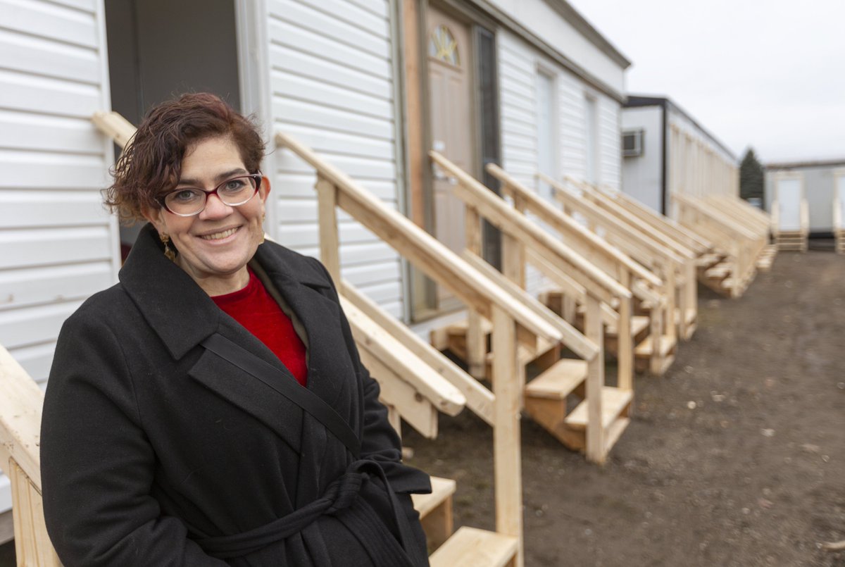London’s first pop-up homeless shelter is expected to open Wednesday evening to house 30 people who have been living outside and have nowhere else to go. @MeganatLFPress and @MikeatLFPress toured the new shelter: tinyurl.com/y8abeeuy #ldnont