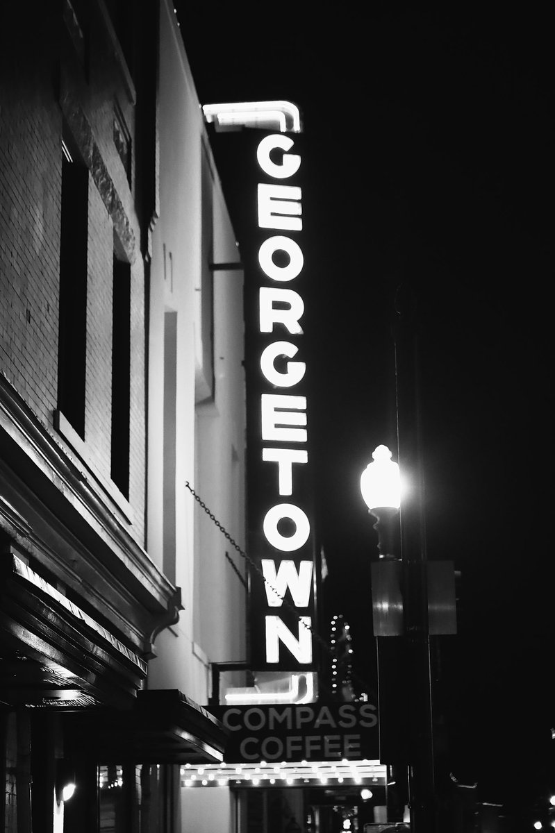 Sharp_Shots_'s tweet photo. 📍Georgetown Nights
(Pick your favorite‼️)
#SharpShots⚡️📸 https://t.co/LzaCr8ebJ4