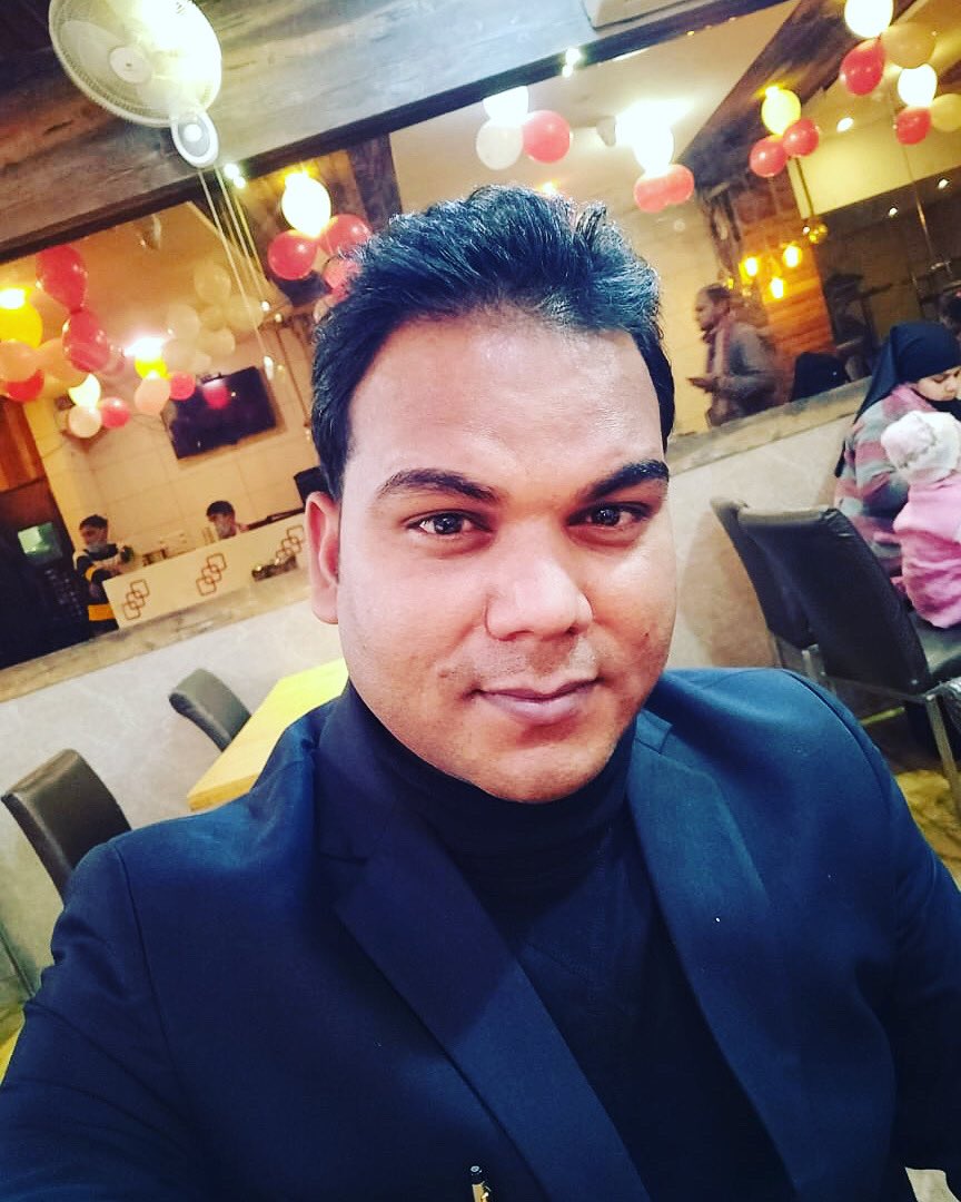 RamKatariya18's tweet photo. 21Dec 2020 Spend Time with self For Self Enjoy Self Date Self Birthday Celebration With Self . Happy Birthday My Beautiful Soul.#MrRam #selflove #selfmotivation #higherself #Thankyougod #birthday #motivation #LawOfAtrraction #Lawofuniverse #businessgrowth #MLM❣️💝🎂 https://t.co/szSS2jxJmq