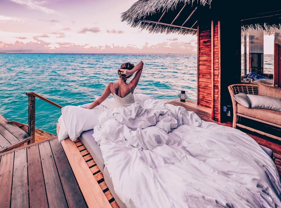 MVHubTraveler's tweet photo. @ksenia_dzhalaganiya
Starting my day in a paradise...❤
@conrad_maldives
.
.
.
#Repost
#TravelNow #MaldivesIsOpen #WeAreBack #Maldives #MaldivesTravelerHub #MTH https://t.co/44HpO6mvTs