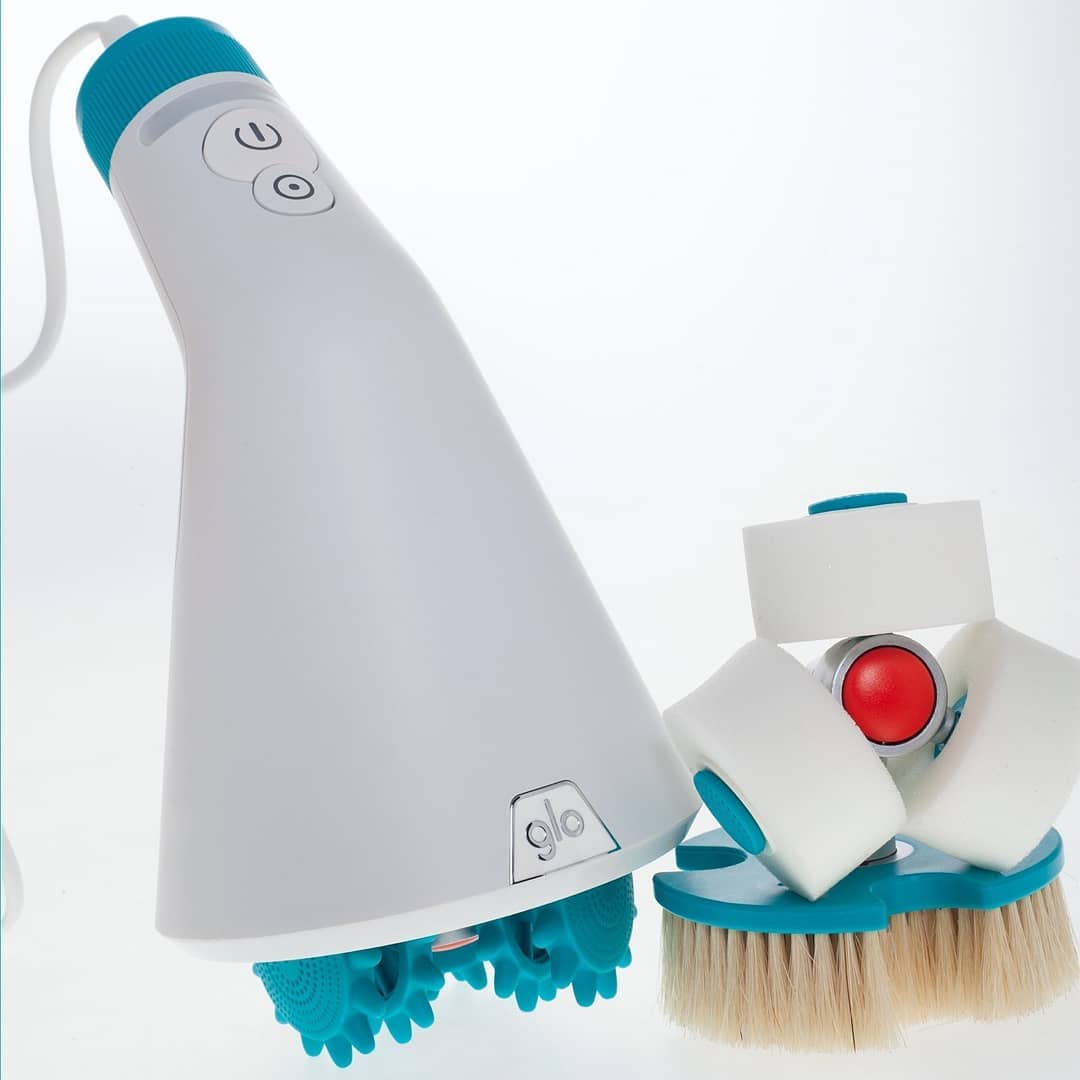 Glo910Intl's tweet photo. Do you feel that your body is missing the overall health and beauty regimen that it deserves every day and you are in the process of looking for a perfect device as a solution? Discover Glo910.🌹

#Glo #Glo910 #cryotherapy #coldtherapy #footmassage #lightlegs #beautifullegs https://t.co/UW6ulOwTo6