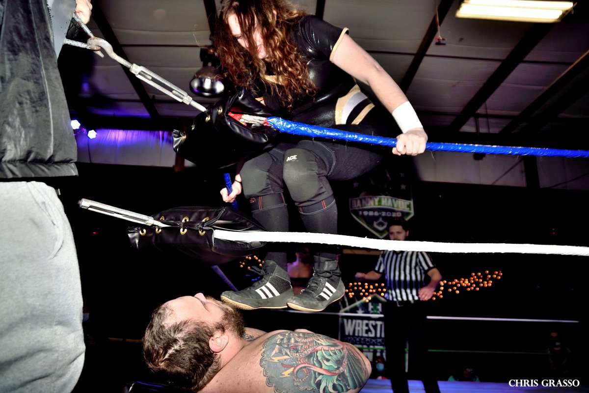 Ringsideguy's tweet photo. From @H_2_0WRESTLING #PayYourDues3 #Recipt Match #4, @JeffCannonball @TerraCalaway vs. Dignified Administration https://t.co/WCGOLRC3nd