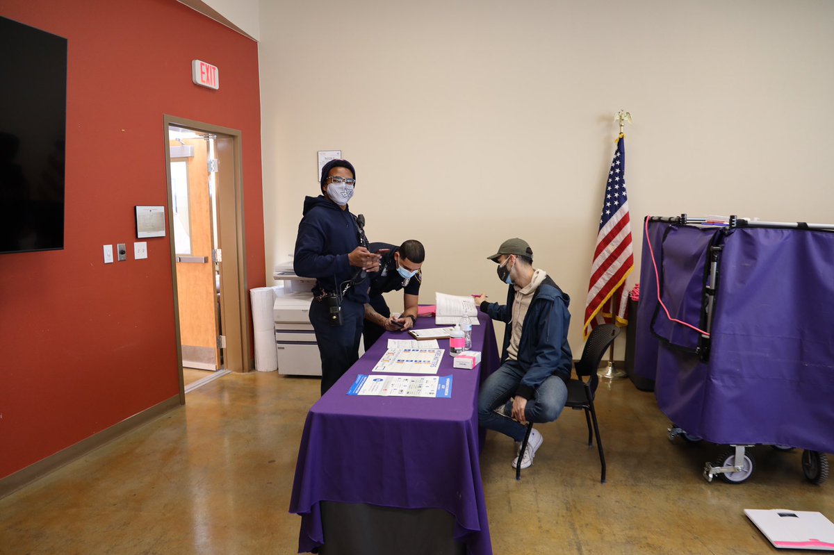 Horizon_FD's tweet photo. We want to thank everyone who came this past weekend and helped make our blood drive such a success! We were able to raise enough units of blood to save up to 87 lives! https://t.co/R4CwuGexWx