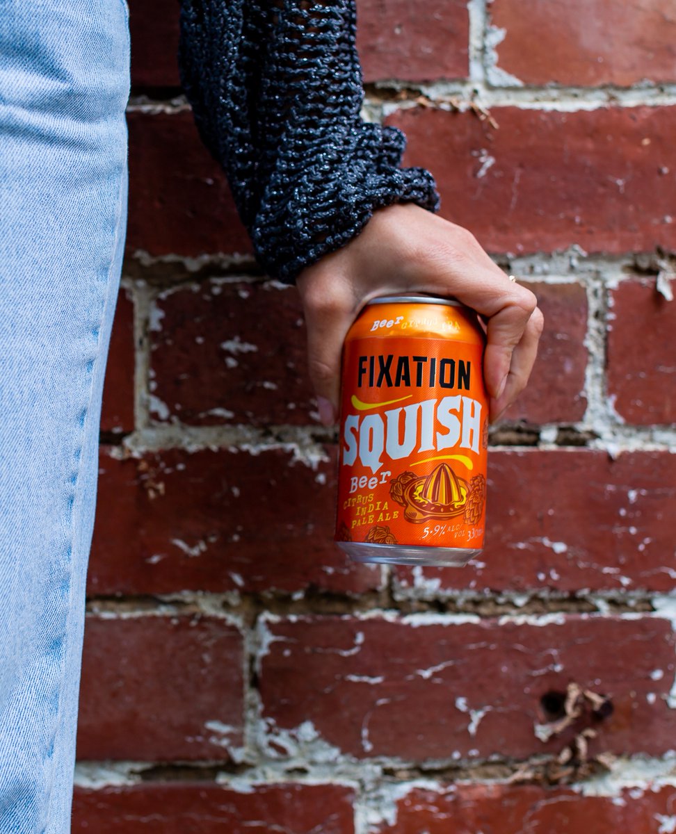 Juicy, hazy, pouring a pale gold. Yup, yes, absolutely. We'll take it.

#fixationbrewing #dedicatedtoIPA #indiapaleale #drinkfresh #askforindiebeer #collingwood #melbourne