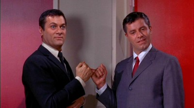 PopRetro1's tweet photo. #OTD in 1965, Jerry Lewis &amp; Tony Curtis hit the skies in BOEING BOEING, released on Blu-ray by @olivefilms.

Our review: https://t.co/2wHLXfd732
Purchase: https://t.co/7CEHjHFjrt

#1960s #Boeing747 #comedy #Bluray #JerryLewis #OliveFilms #PaulMavis #ThelmaRitter #TonyCurtis #film https://t.co/dvLWcDTIWn