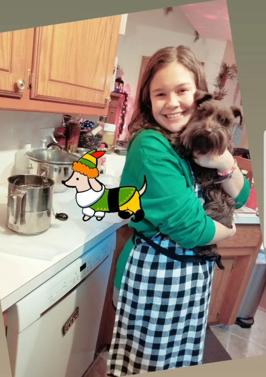 Filipinogal2pt0's tweet photo. Nutroll dough is made!!! 👩‍🍳 Joyso had a very cute assistant! https://t.co/XPCNfijUk0