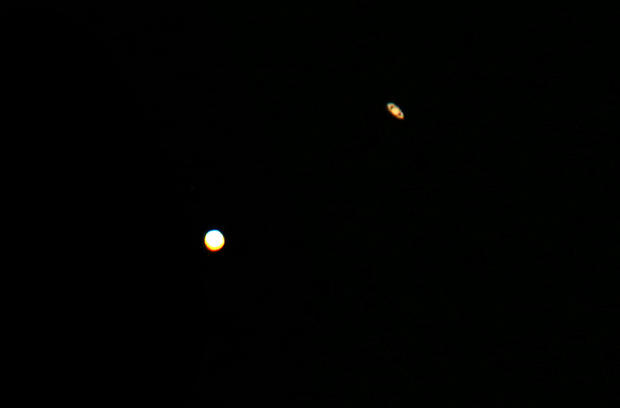 Instaslang's tweet photo. @GhumanPress "Conjunction" is a part of speech that connects words, phrases, or clauses that are called the conjuncts of the conjunctions.  

For the first time in 800 years, world watched a “great conjunction” of Jupiter and Saturn on Monday. https://t.co/1kD1Nzxupw
