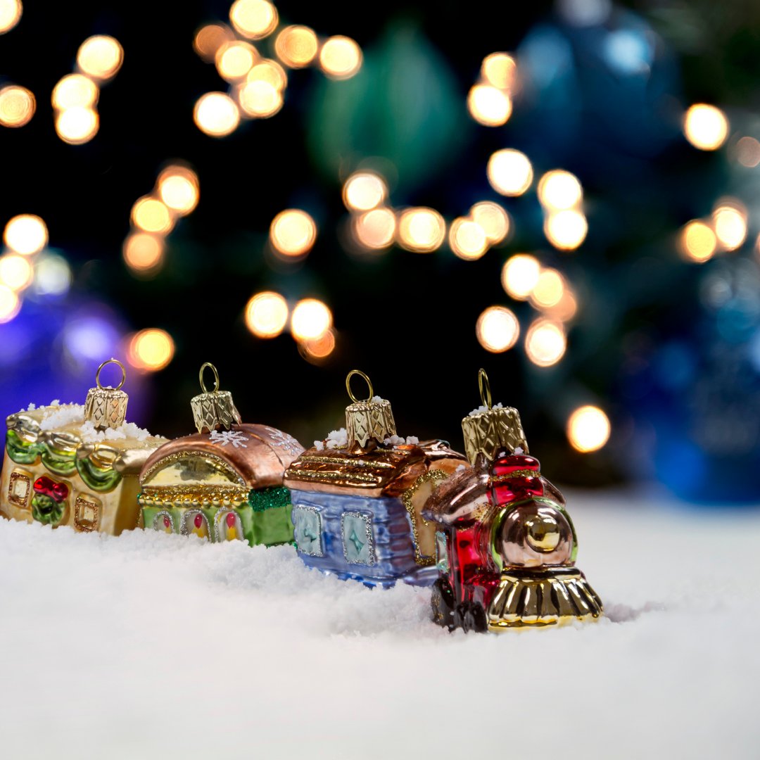 perille_fi's tweet photo. Hyvää joulua ja onnellista uutta vuotta 2021!🌲

#perille #perillefi #joukkoliikenne #bussimatka #junamatka #julkinenliikenne #kaukoliikenne #lähiliikenne https://t.co/pSMO15seec