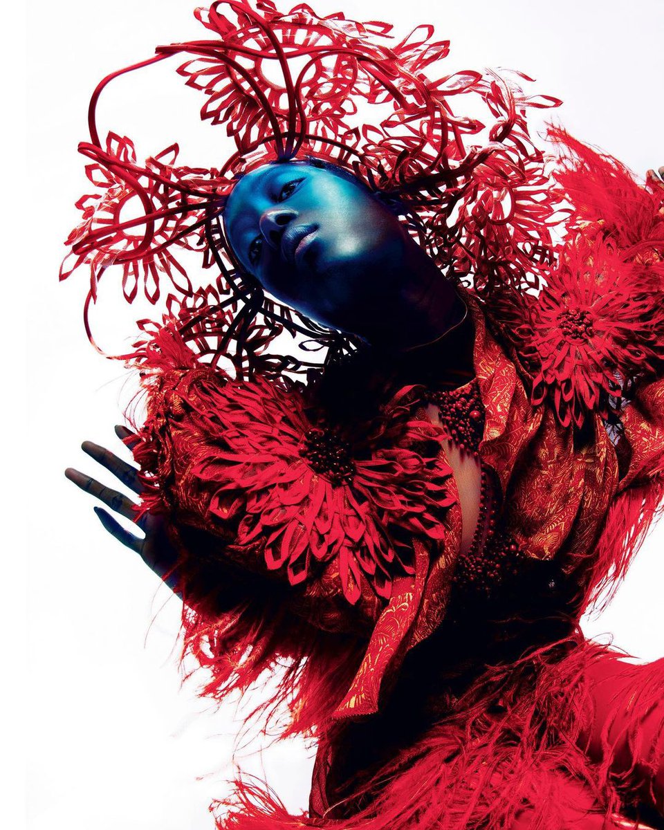 JPGaultier's tweet photo. Haute Couture Chili Pepper #GaultierParis #SS20 for @10magazine_.
Photographed by #RobRusling.
Styled by #SophiaNeophitou. https://t.co/8yP4CLIRtX