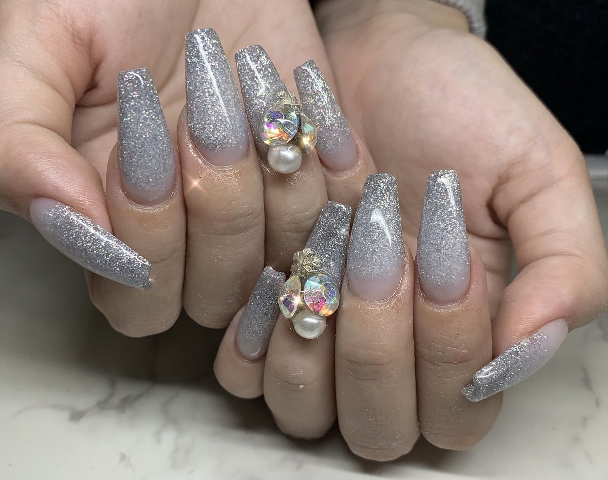 村田 奈津季 בטוויטר るかちゃんネイル スカルプ バレリーナネイル グラデーションネイル ラメネイル シルバーネイル 乳白色ネイル ビジュー ネイル 冬ネイル 自宅ネイル Nail