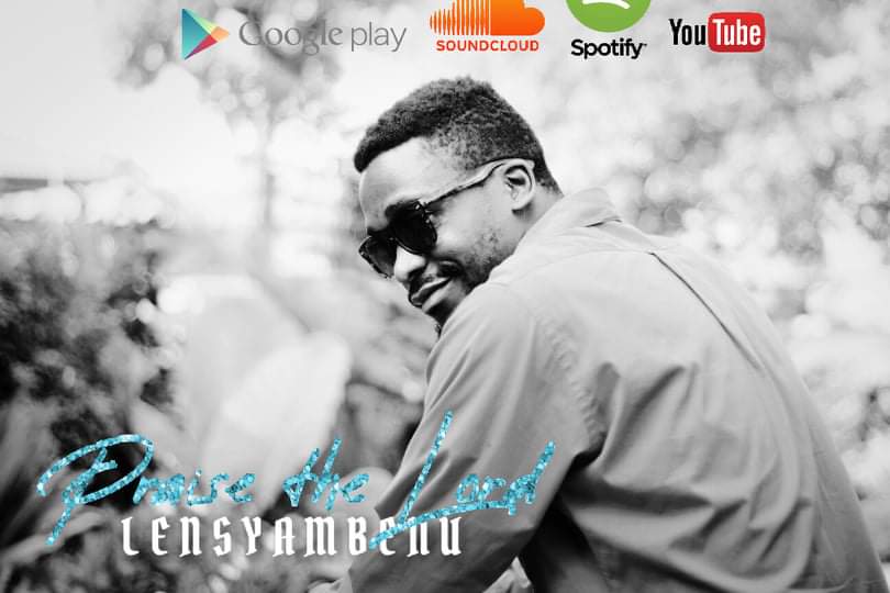 lens_yambenu's tweet photo. New Singles Coming up! 🌲🇨🇩🎼👌🏿

#wednesdaythought #musician https://t.co/lNCZMuJJRf