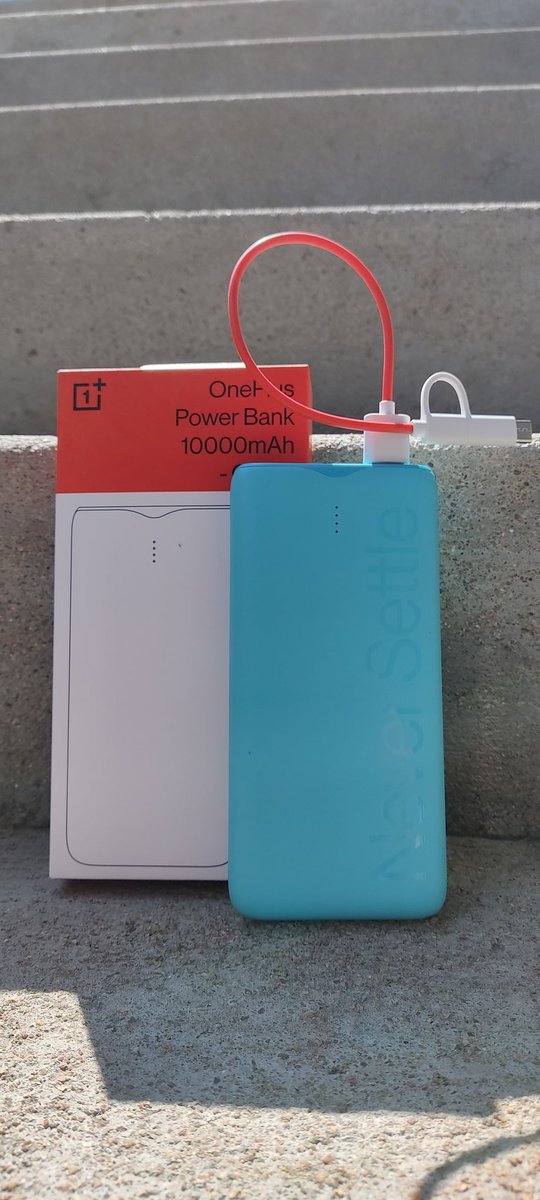 AkashPspkCults's tweet image. @Techglares Brooo loot delivered #Onepluspowerbank just for 577/-  
One more coming 😍😍😍