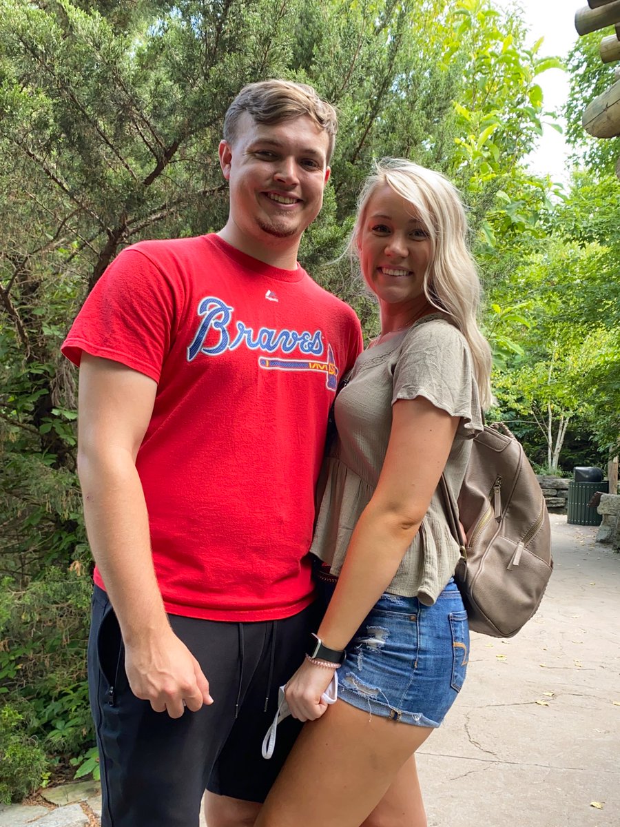 shayweinfurtner's tweet photo. 2020: We bought our first house, raised 9 puppies in it and took so many trips. You mean the world to me and i couldn’t imagine my life without you!

I love you. still so blessed💛 https://t.co/HIRI2qdZSq