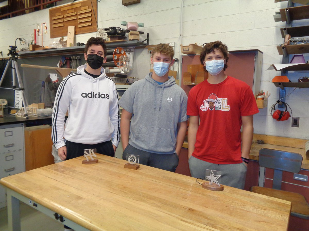 comoyer's tweet photo. @TVTEengineering TVTE PLTW CIM students completed LED Light projects after learning CAD/CAM, CNC, Laser, and application of design for manufacturability.  Great job! https://t.co/taPq64Py7x