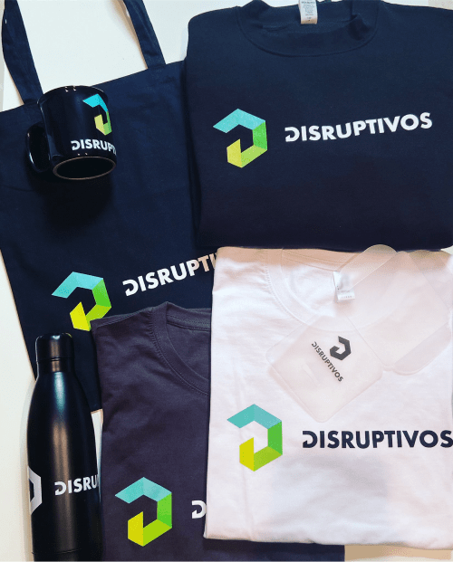 disruptivos's tweet photo. 🔔 Extra, Extra🔔  En @Disruptivos sorteamos nuestra nueva equipación. ¿La quieres? Sigue estos 2 sencillos pasos 👇

https://t.co/oTHxEilrnG https://t.co/yZHyaf5kwX