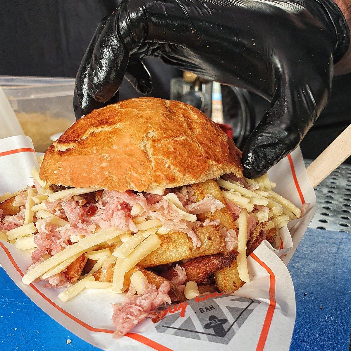 #chipbutty #thebigbuttybar #food #ncassfamily #2020 #chiproll #chips #christmas #familytime #streetfooduk #britishfood #british #chipbarm #cheeselover #foodstagram #foodie #foodblogger #eatthis #2021 #tbbb #tigerbread #hungry #comfortfood