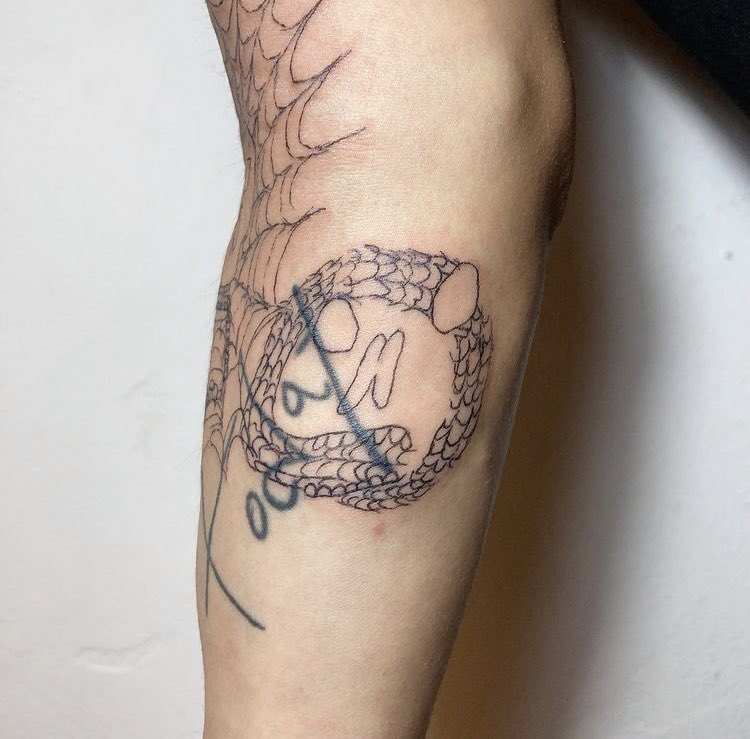 onlyonearchives's tweet photo. 2 new tattoos of jaewon 💉

©️dj_gary78 https://t.co/hcbnbxaa39