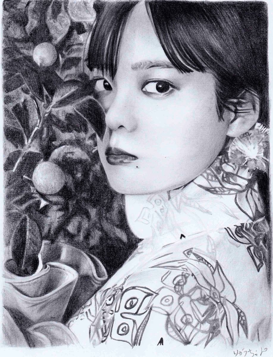 平手友梨奈さんを描いた♪
好きなので頑張って描いてみました✨
鉛筆で描いてます?
#平手友梨奈好きな人RT
#少しでもいいと思ったらRT
#平手友梨奈
#欅坂46
#てち
#拡散希望
#少しでも良いなと思ったらRT