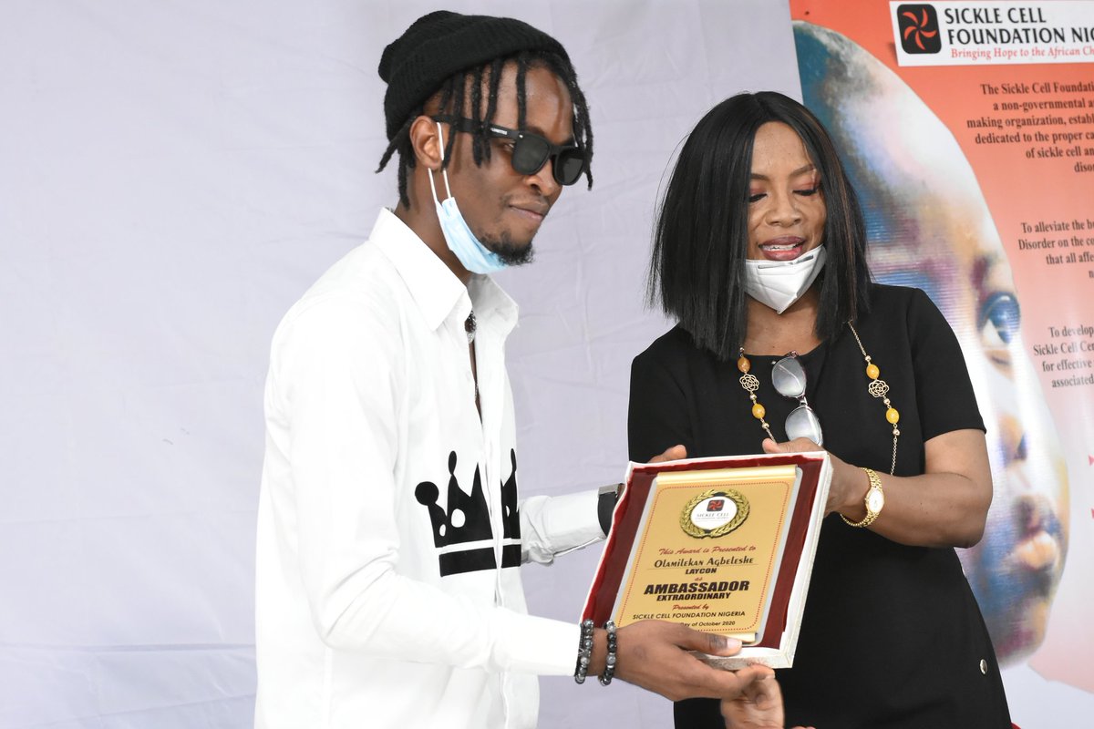 sicklecellnig's tweet image. LAYCON VISITS SICKLE CELL FOUNDATION NIGERIA

The winner of the Big Brother Naija Season 5 - Olamilekan Agbeleshe popularly know as LAYCON paid a visit to Sickle Cell Foundation Nigeria today. 

LAYCON will be collaborating with Sickle Cell Foundation
