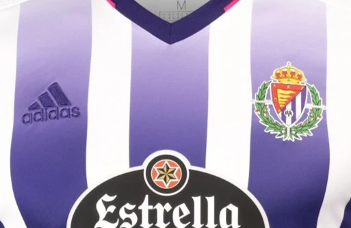 Pucela_Fichajes's tweet photo. ¡ULTIMAS 24 HORAS! ¿Quieres que tu nombre aparezca dos veces en el sorteo de la camiseta del @realvalladolid para tener más oportunidades de ganarla? Solo tienes que SEGUIR A @Pucela_Fichajes y dar RT a este tuit. Pronto informaremos del día del sorteo. Suerte a TODOS https://t.co/Ye6OQX5XUm