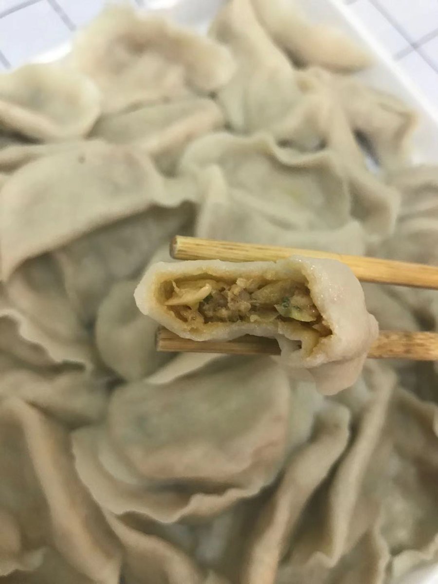 人民中国社員インタビューで最も餃子愛が強かった 餃子のプロ の秘訣を公開 最終的にはオーソドックスな白菜と豚肉の餃子がいちばん Togetter