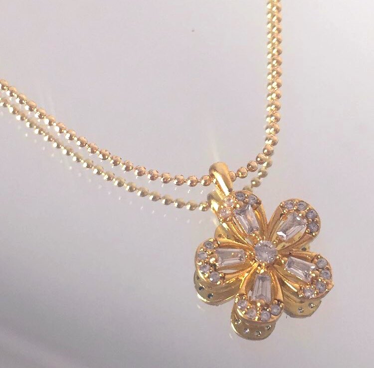 Fiyatları 39.90₺den başlayan anti alerjik denizde duşta kararmaz kolyelerimiz sınırlı sayıda satışta! 
Online alışveriş için; shopier.com/vinajewelry
Instagram; vinajewelry