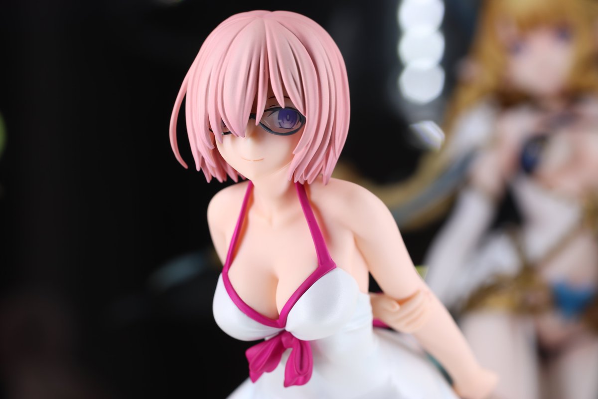 アワートレジャーよりアッセンブル ヒロインズのマシュ キリエライトsummer Queensのフィギュアが届く Togetter