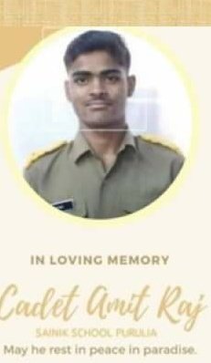 Ptr6Vb's tweet image. Cadet Amit Raj on leave from the academy saved three children from a fire at the cost of his own life. SALUTE