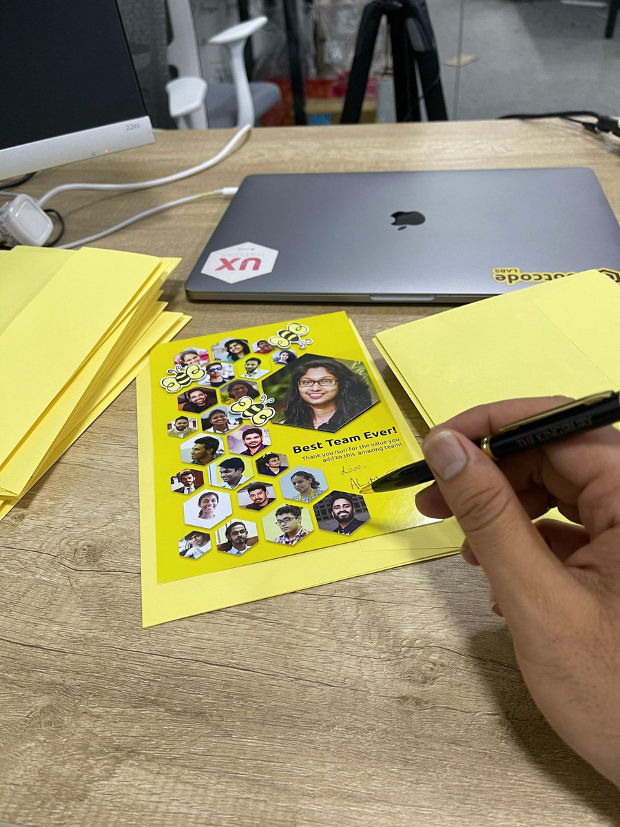 rootcode_io's tweet photo. This season, we at Rootcode Labs put together a lovely surprise for our #Rootcoders to express our gratitude and appreciation. Here’s a peek of the behind the scenes of how our team put together a perfect surprise!
#lifeatrootcode #SeasonsGreetings https://t.co/cp5Vn7UpYs
