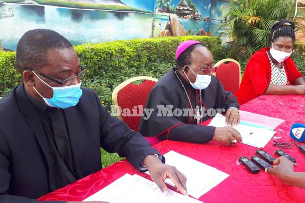 JUST IN: Uganda Joint Christian Council led by Archbishop of Kampala, Dr Cyprian Kizito Lwanga have asked govt to postpone presidential elections for 3 years. They want the constitution to be amended to allow <a href="/KagutaMuseveni/">Yoweri K Museveni</a> to continue leading during the period of postponement