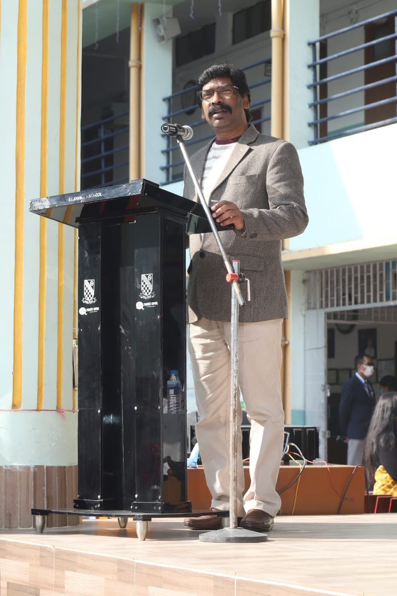 IPRD Jharkhand (@prdjharkhand) on Twitter photo संत जेवियर स्कूल डोरंडा में "मिशन वन मिलियन स्माइल्स" द्वारा आयोजित कंबल वितरण कार्यक्रम में सम्मिलित हुए मुख्यमंत्री श्री <a href="/HemantSorenJMM/">Hemant Soren</a> संत जेवियर स्कूल डोरंडा में "मिशन वन मिलियन स्माइल्स" द्वारा आयोजित कंबल वितरण कार्यक्रम में सम्मिलित हुए मुख्यमंत्री श्री <a href="/HemantSorenJMM/">Hemant Soren</a>