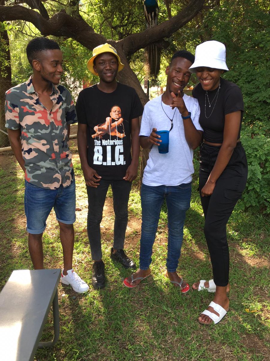 AUGUSTINO_SA's tweet photo. Birthday celebration 💯🥂 https://t.co/X2x4WFedad