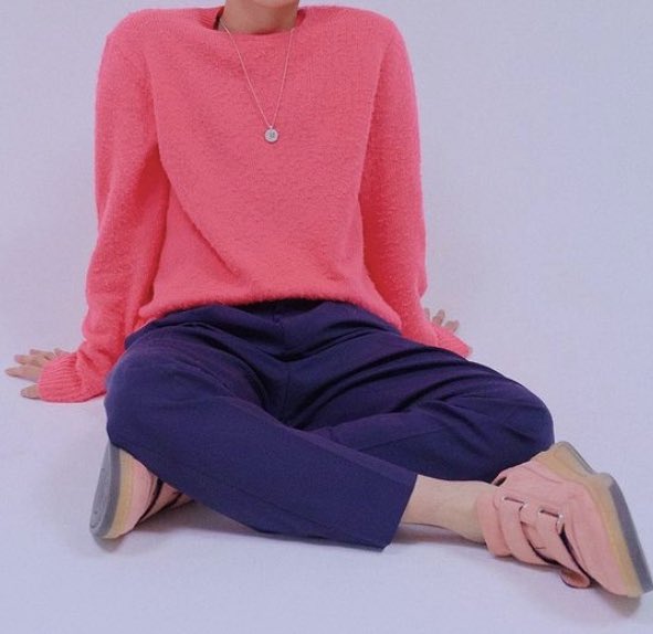 “who in kpop?” but it’s actually kim woosung from the rose ; a thread