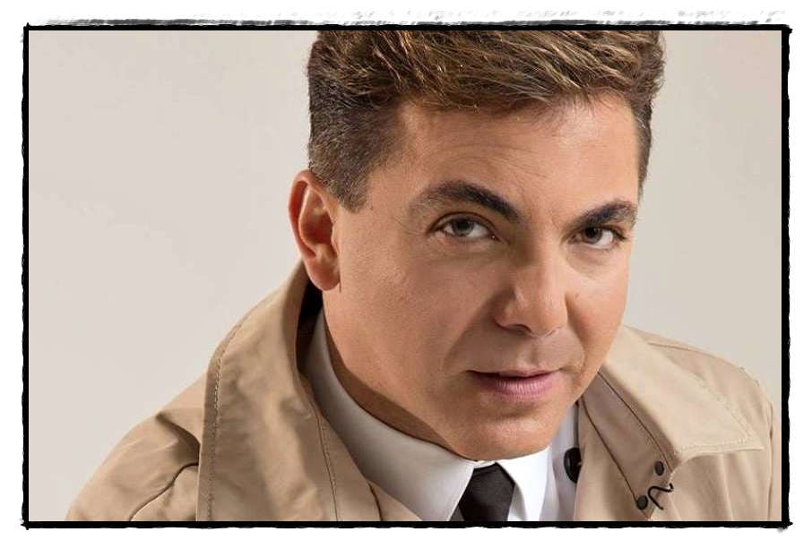 TangoDiario's tweet photo. Cristian Castro en Concierto de Navidad vía streaming - https://t.co/UQk6fQcMyt

#DesdeCasaConMusica #LiveOnStreaming #MeQuedoEnCasa #QuedateEnCasa #ShowEnVivoOnLine #ConciertoNavideño #CristiánCastro #Diciembre2020 #HausTicket #LosÁngelesUSA #Multimedia #Música https://t.co/RIVJvVEZTN