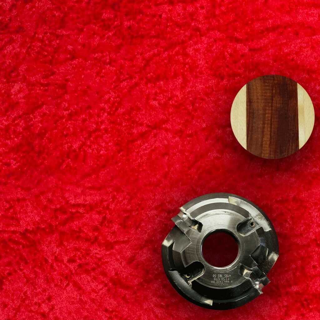 KlingerFavre's tweet photo. souhaitez
#klingerfavre #madeinfrance #artisanat #forges #padouk #enceintesenboisnoble https://t.co/pBg2bib9nv https://t.co/UUw3TebMZ0