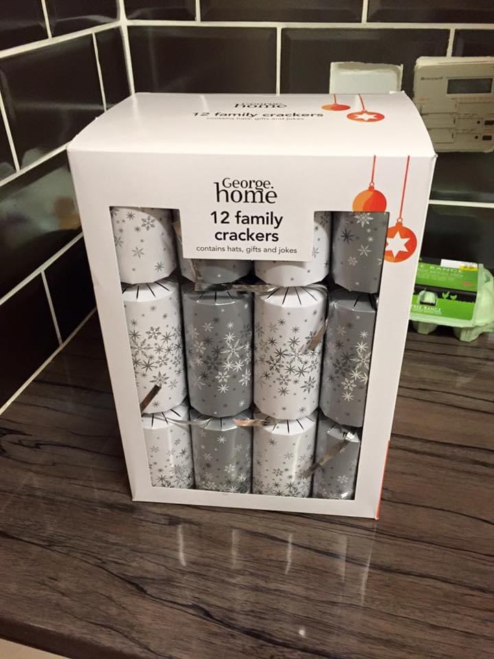 carl_mitch's tweet photo. Throwback 5 years ago to the greatest ever festive grocery shopping ‘substitution’ ever!!! Totally shithousery from @asda 👏🏼 #crackers #notforcheese #topull https://t.co/iFO4fHdRz1