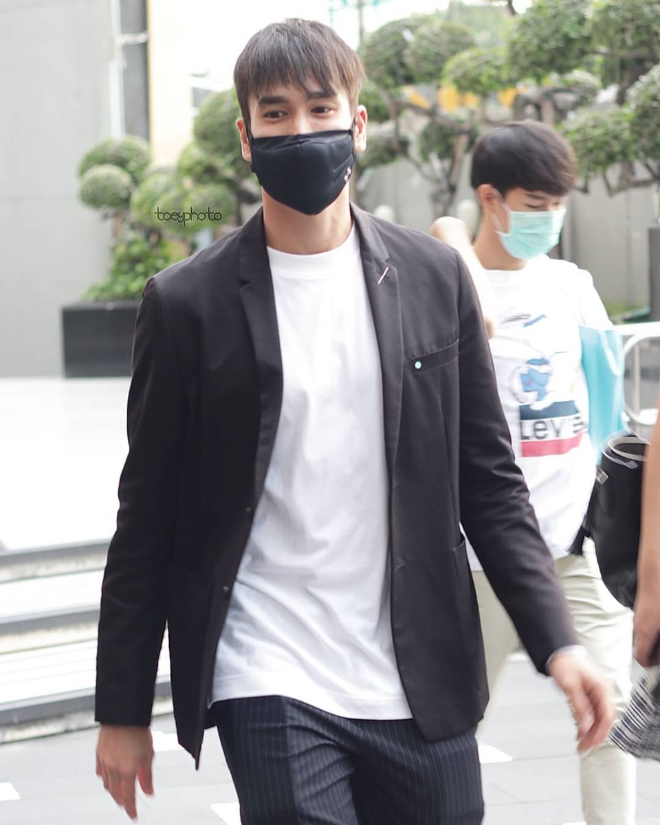 Fcnadechb's tweet photo. Today 🖤 https://t.co/7khwhCLwPI
https://t.co/Qh9mOdNwK5
https://t.co/DGvSfvXfev

#ณเดชน์ #nadech #kugimiyas
#nadech_kugimiya #ณเดชน์คูกิมิยะ https://t.co/j3TXuzMJwK