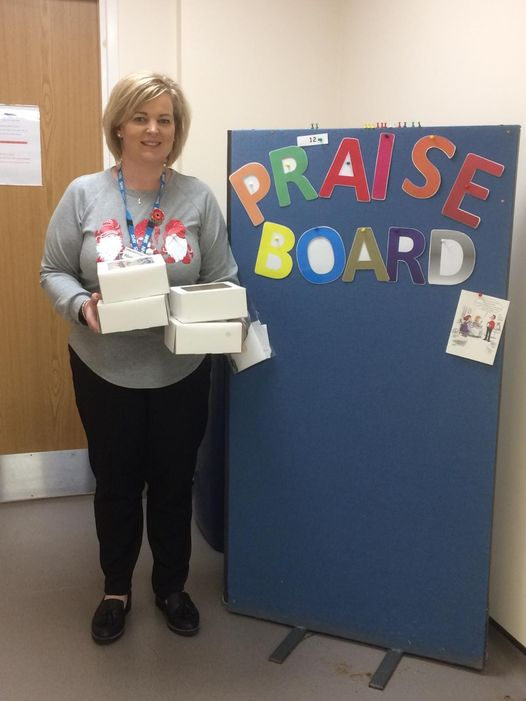 CambrianMC's tweet photo. Huge thank you to one of our colleagues, Alicia, who went above &amp; beyond her role making &amp; delivering cakes to some of our patients deserving of a treat.  Well done Alicia, we're very proud of you. 🎅 https://t.co/CXOrwmSmbX