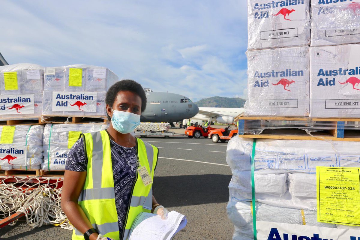 HMAS Adelaide will deploy to #Fiji to provide immediate assistance to thousands of Fijians whose homes, schools &amp; other local infrastructure were damaged or destroyed by #TCYasa. Australia stands with our Fijian vuvale 🇦🇺🇫🇯 <a href="/Australian_Navy/">Royal Australian Navy</a> @deptdefence <a href="/MarisePayne/">Marise Payne</a> <a href="/dfat/">Department of Foreign Affairs and Trade 🇦🇺</a> @FijiPM