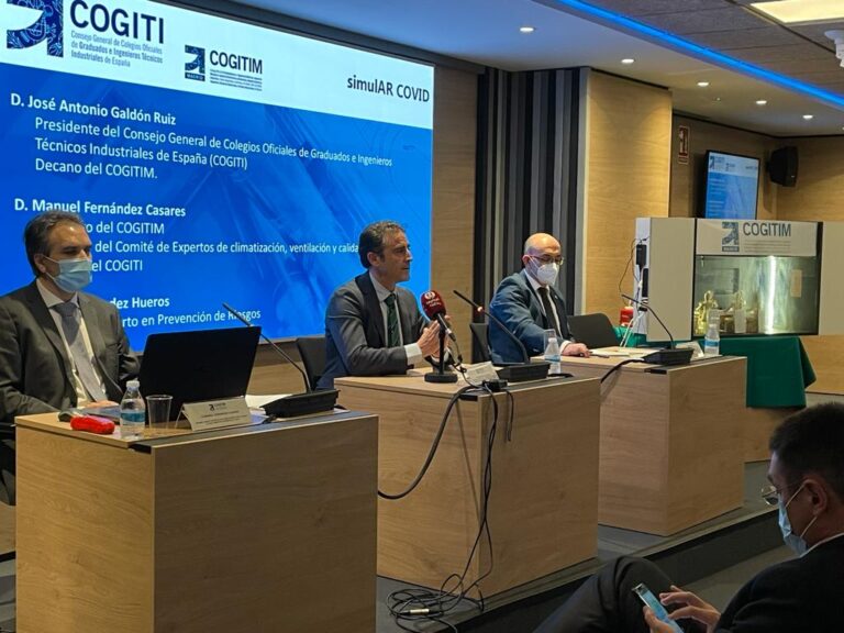 MupitiOficial's tweet photo. 🔵 COGITIM y COGITI presentan la aplicación simulAR COVID, analizador de riesgo de infección por vía aérea (aerosoles).
👉 https://t.co/dEv7A9uJVS https://t.co/SFo1cFWNWA